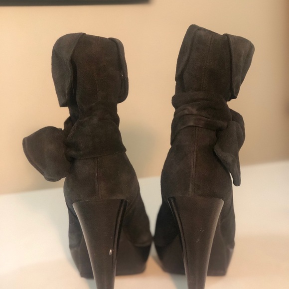 French Connection suede heels - Picture 3 of 3